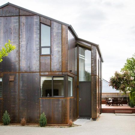 Rusted Charm Villa Уанака Екстериор снимка